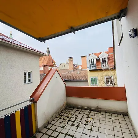 Apartament Mit Balkon, Zentrum Graz