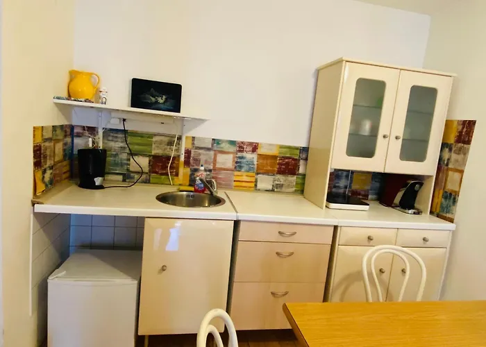 Mit Balkon, Zentrum *