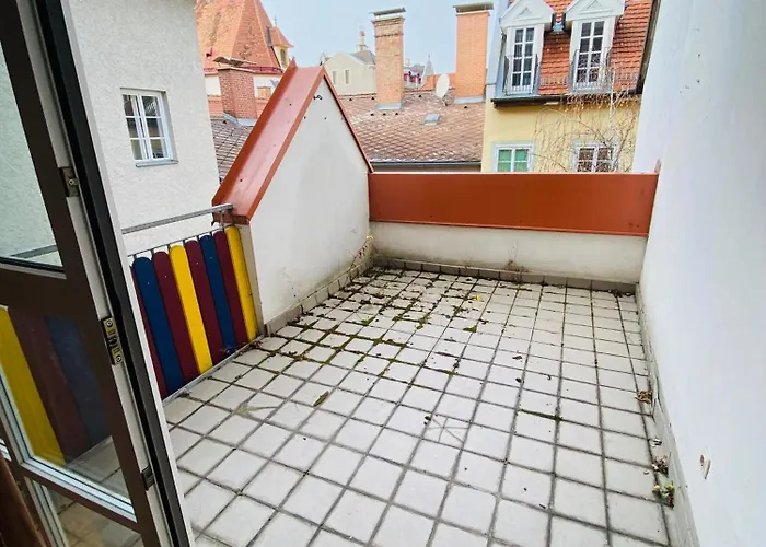 Mit Balkon, Zentrum *